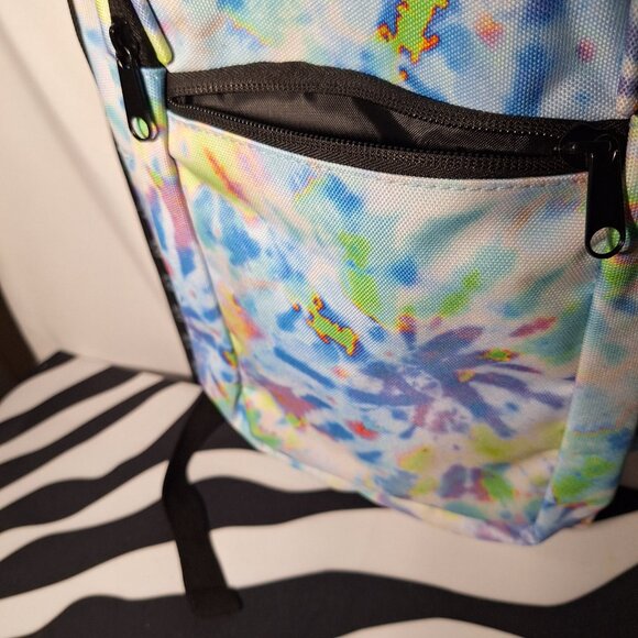 NWT Crazy Crowns Hydration Backpack with bladder - tie dye - NEW main image 4